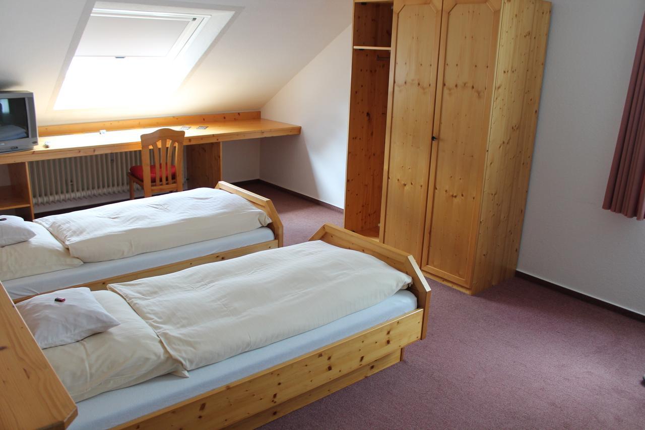 Hotel Bad Bruckhaus Gurtweil Chambre photo