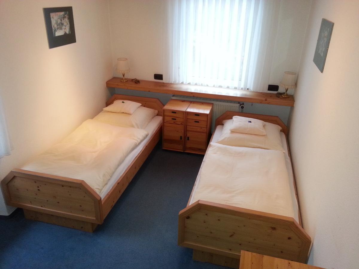 Hotel Bad Bruckhaus Gurtweil Chambre photo