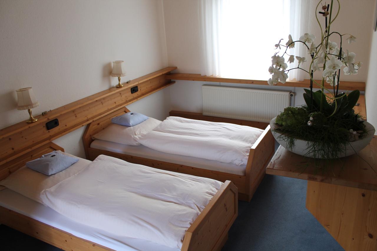 Hotel Bad Bruckhaus Gurtweil Chambre photo