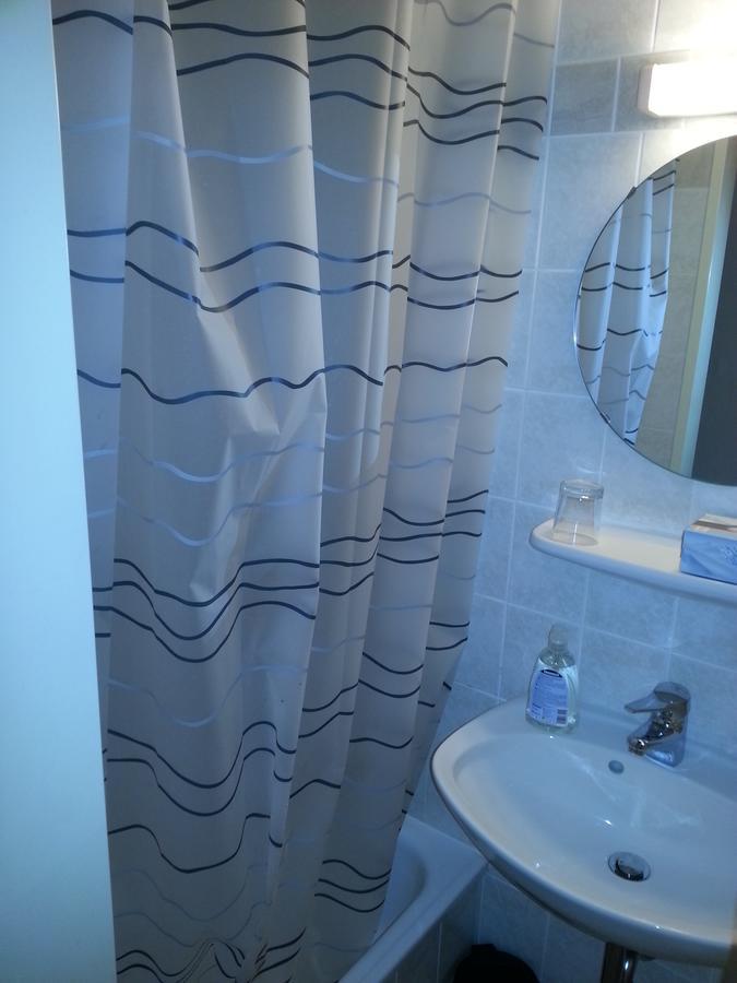 Hotel Bad Bruckhaus Gurtweil Chambre photo